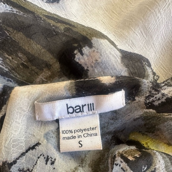 Flowy Floral Dress - Picture 3 of 3